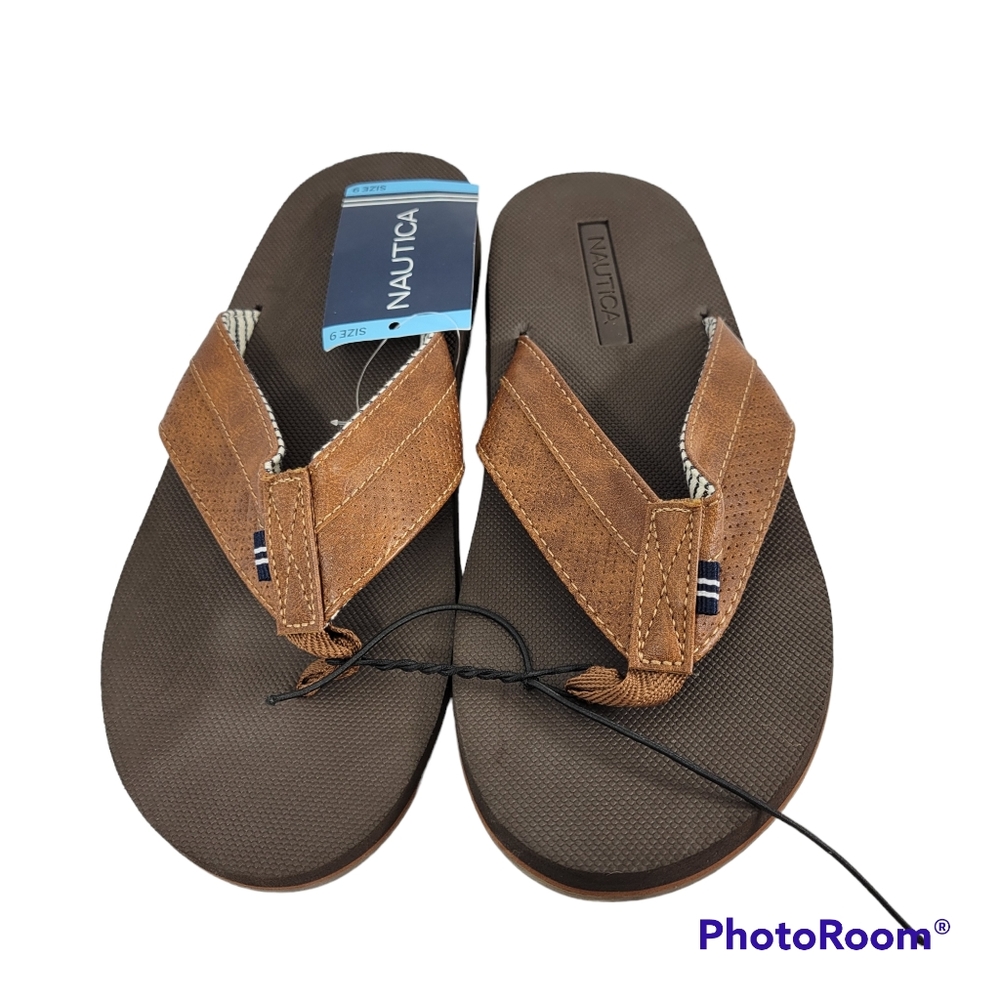 Nautica Clarkson 2, mens size 9  flip flops, New with tags
